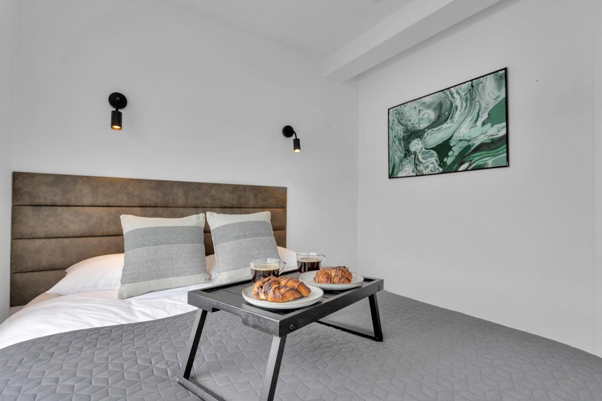 Lovely 1 Bedroom Apartment - Perfect Panorama View Reiquiavique Exterior foto